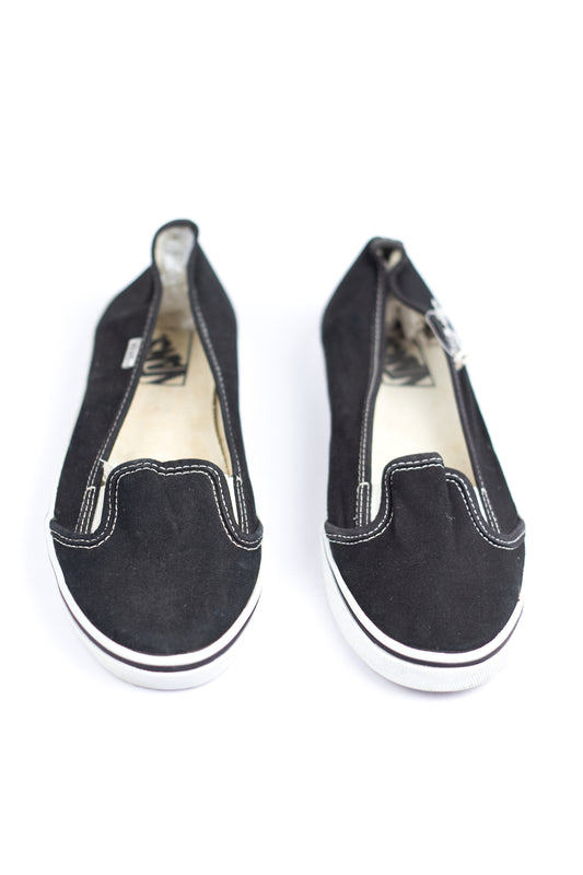 Vans kvd black and white canvas slip ons