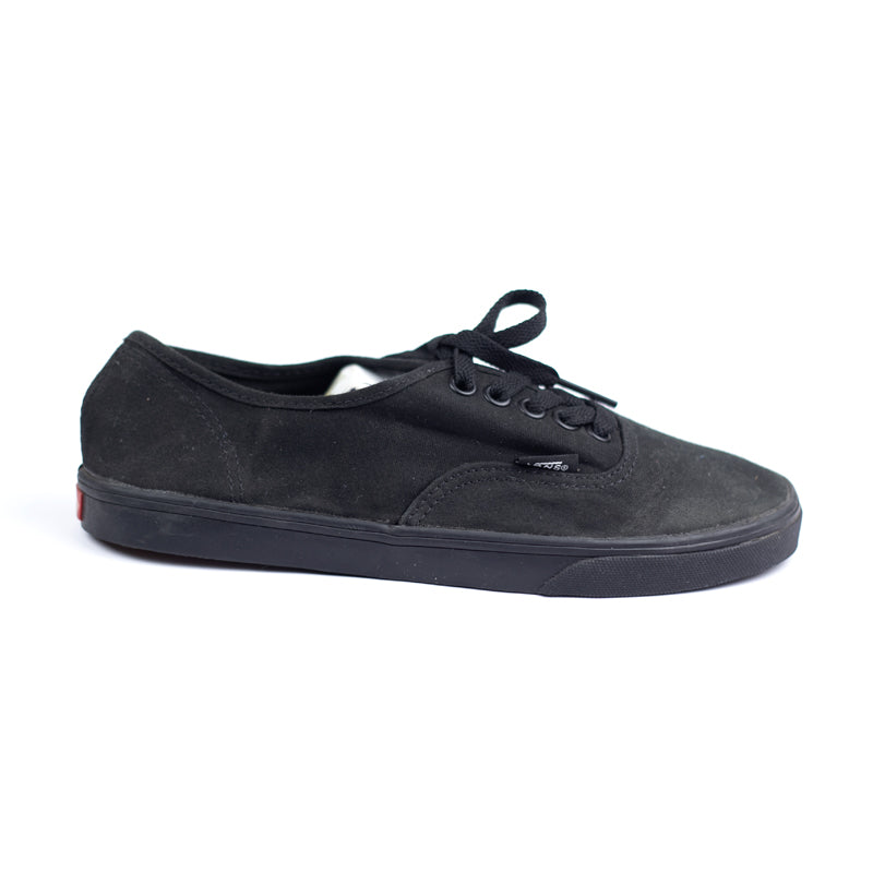 VANS Off The Wall Black On Black Low Top Lace Up Skate Shoes