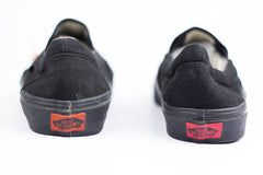 VANS Unisex Classic Comfy cush Slip-On Sneakers Black