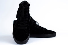 Zara Men’s velvet sneakers