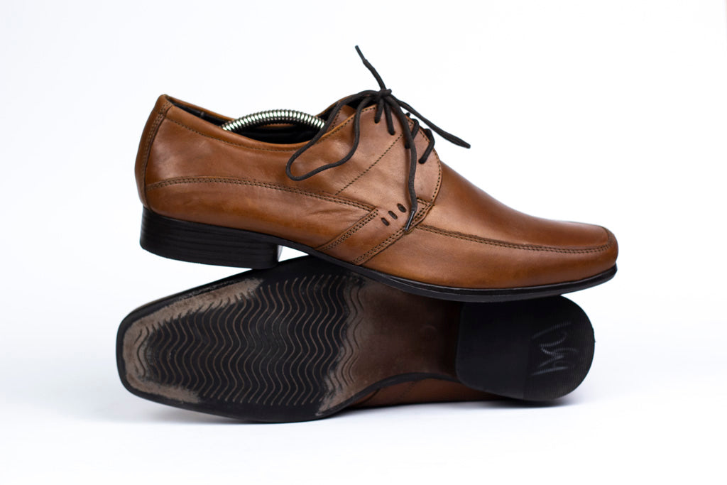 Pointed-toe leather shoes men, genuine leather British simple lace-up business suit men's shoes