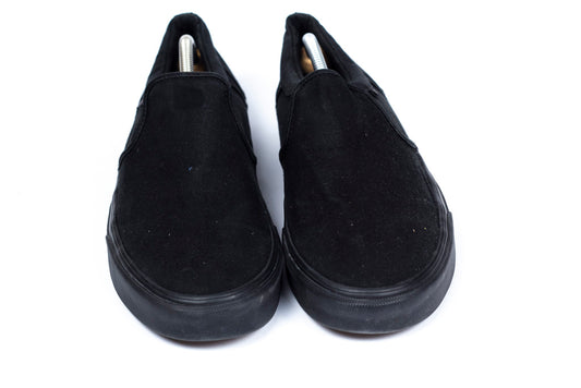 VANS - CLASIC SLIP ON (BLACK/BLACK)