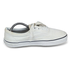 FRACORA Mens White Canvas Shoes Low Top Canvas Sneakers Lace Up Casual Shoes