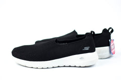 Skechers Performance Men's Go Walk Max Wide Sneaker Black/White