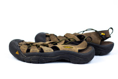 KEEN 1001870 Mens Newport Sandals Bison Brown