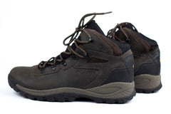 Columbia Newton Ridge Plus hiking boots
