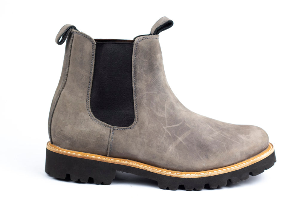 NISOLO W'S GO-TO LUG CHELSEA BOOT