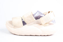 NWOT UGG LA Cloud Strap Sandals