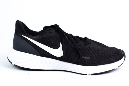 Nike Men's Revolution 5