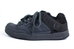 Globe Tilt Dark Shadow & Phantom Skate Shoes